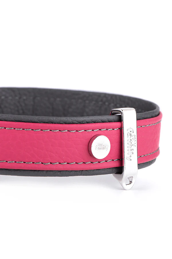 My Family Firenze Fuchsia Leather Dog Collar - Image 3