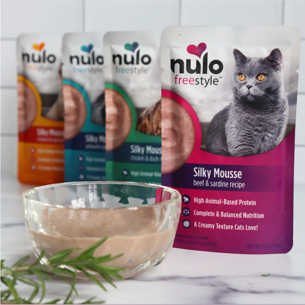 Nulo Freestyle Silky Mousse Beef and Sardine Wet Cat Food Pouch - Image 4