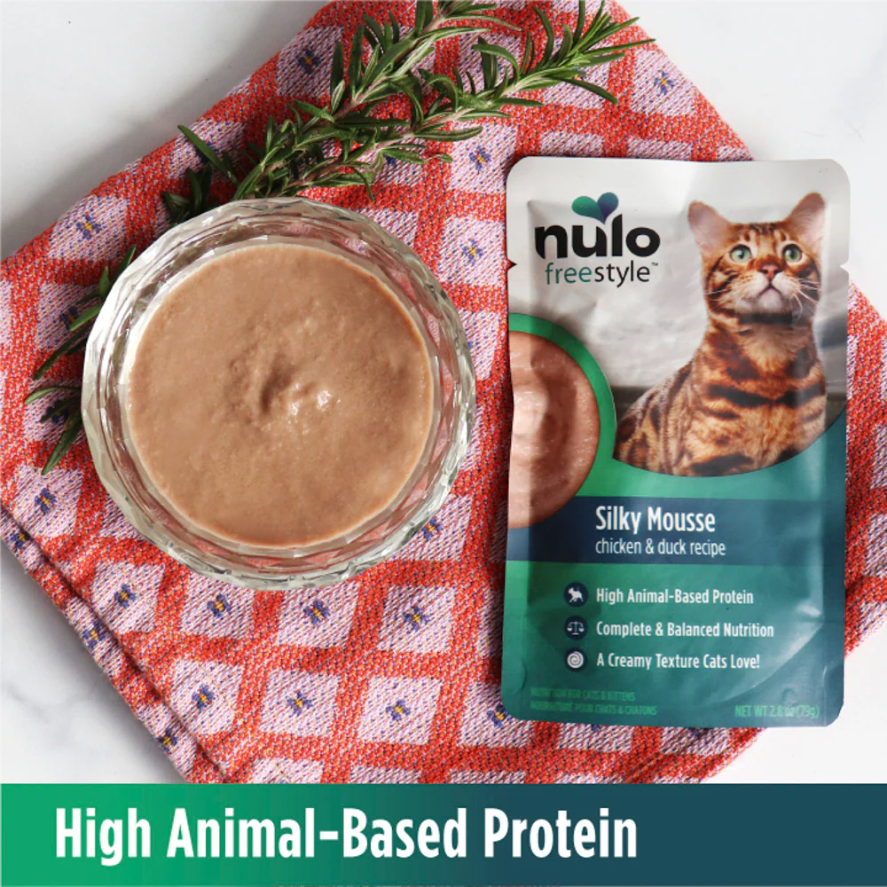 Nulo Freestyle Silky Mousse Chicken and Duck Wet Cat Food Pouch - Image 3