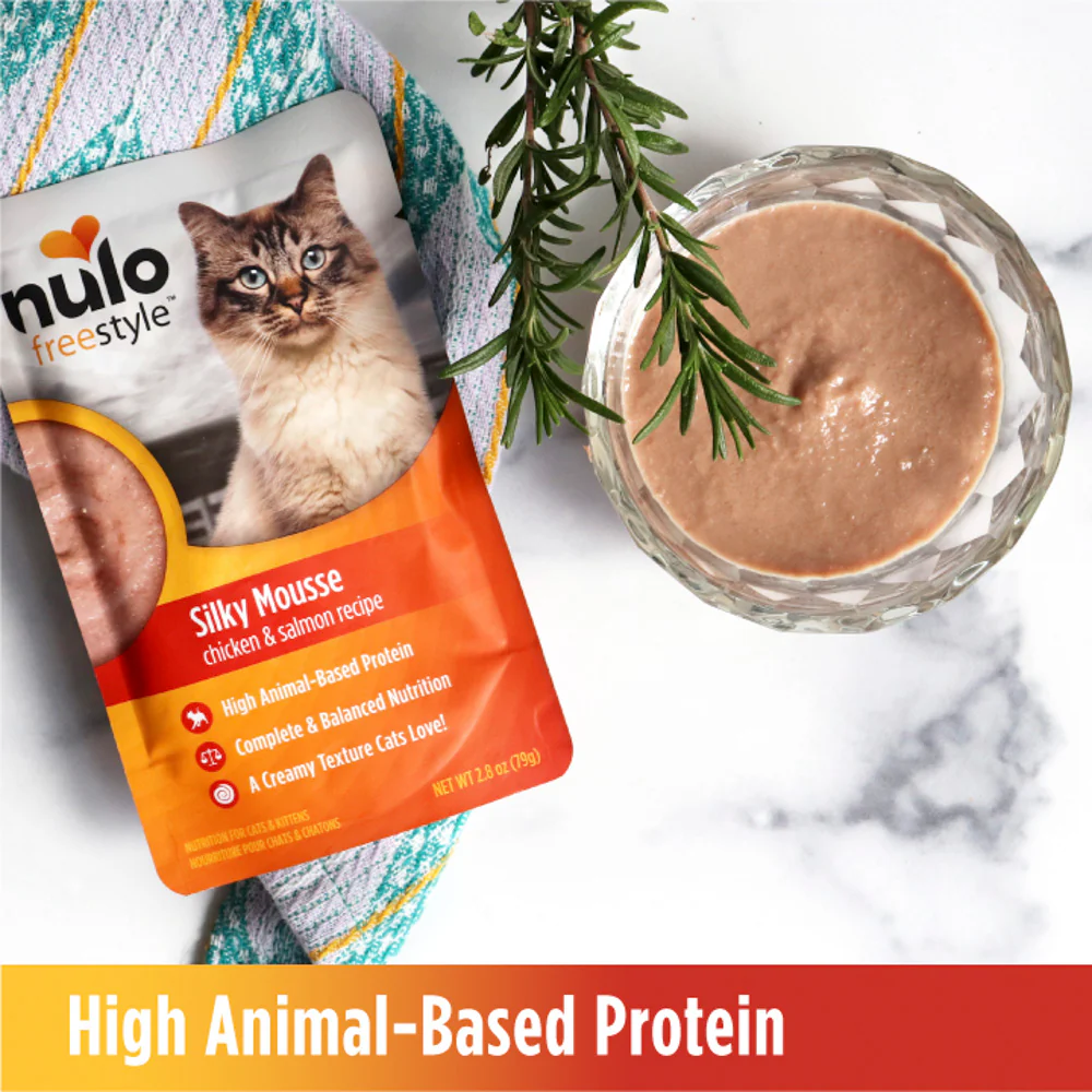 Nulo Freestyle Silky Mousse Chicken and Salmon Wet Cat Food Pouch - Image 4