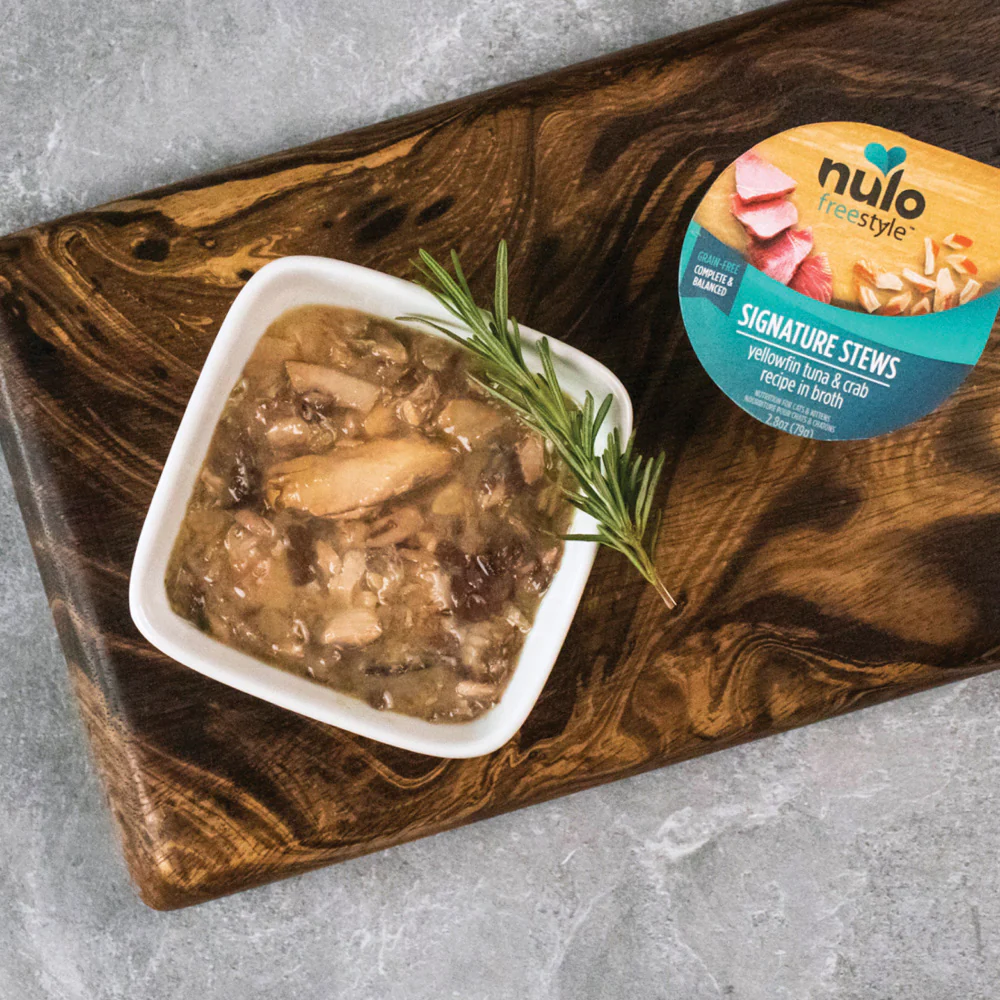 Nulo Freestyle Signature Stew Yellowfin Tuna and Crab Wet Cat Food Cup - Image 3