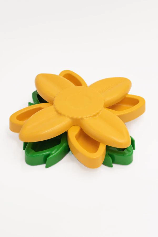 Zippy Paws SmartyPaws Sunflower Puzzler Dog Toy - Image 2
